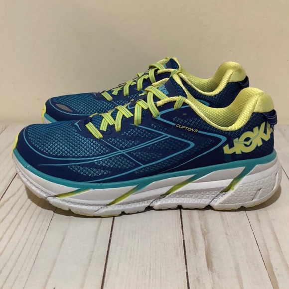 🔴SOLD🔴Pre owned women’s Hoka Clifton 3 size 8 - Picture 3 of 8
